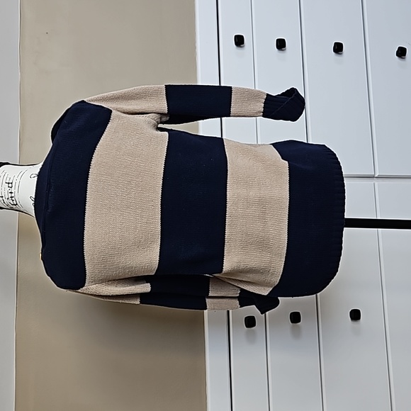 Questions by Say What, Sweater, blue & tan, gold buttons, 3/4 sleeve, large - Picture 4 of 5